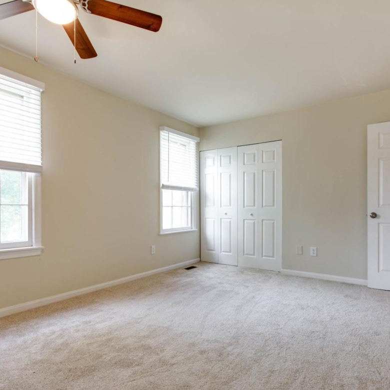20235 Maple Leaf, Gaithersburg, MD