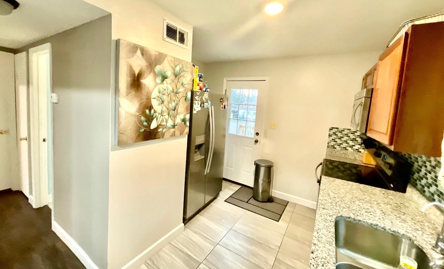 13432 Forest Glen Rd, Woodbridge, VA