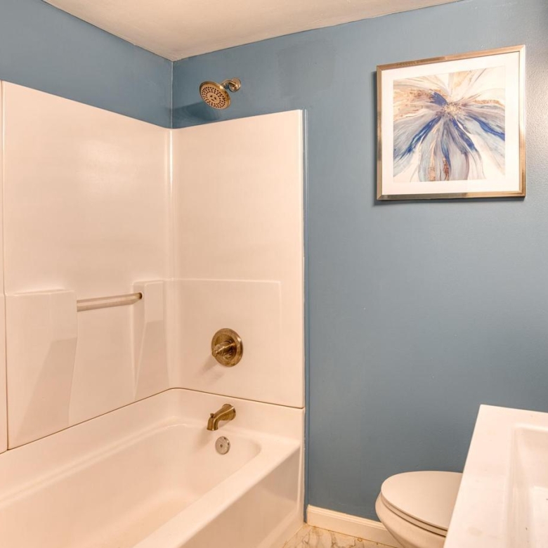2207 Owens Rd, Oxon Hill, MD