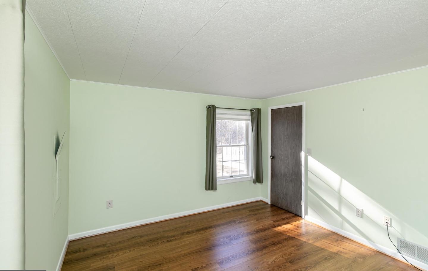 921 Palmer Rd, Fort Washington, MD