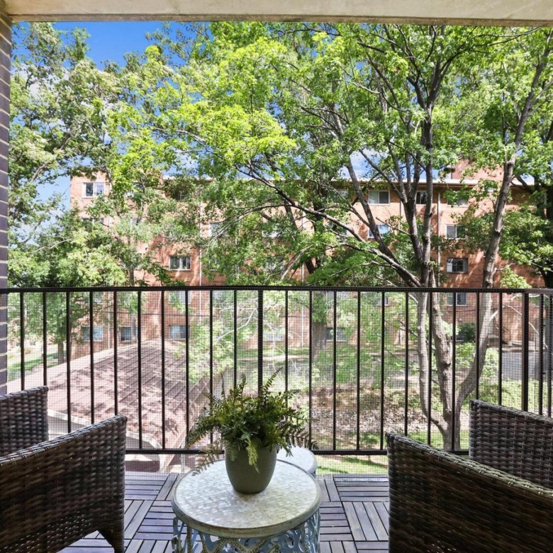 5050 7th Rd S #201, Arlington, VA