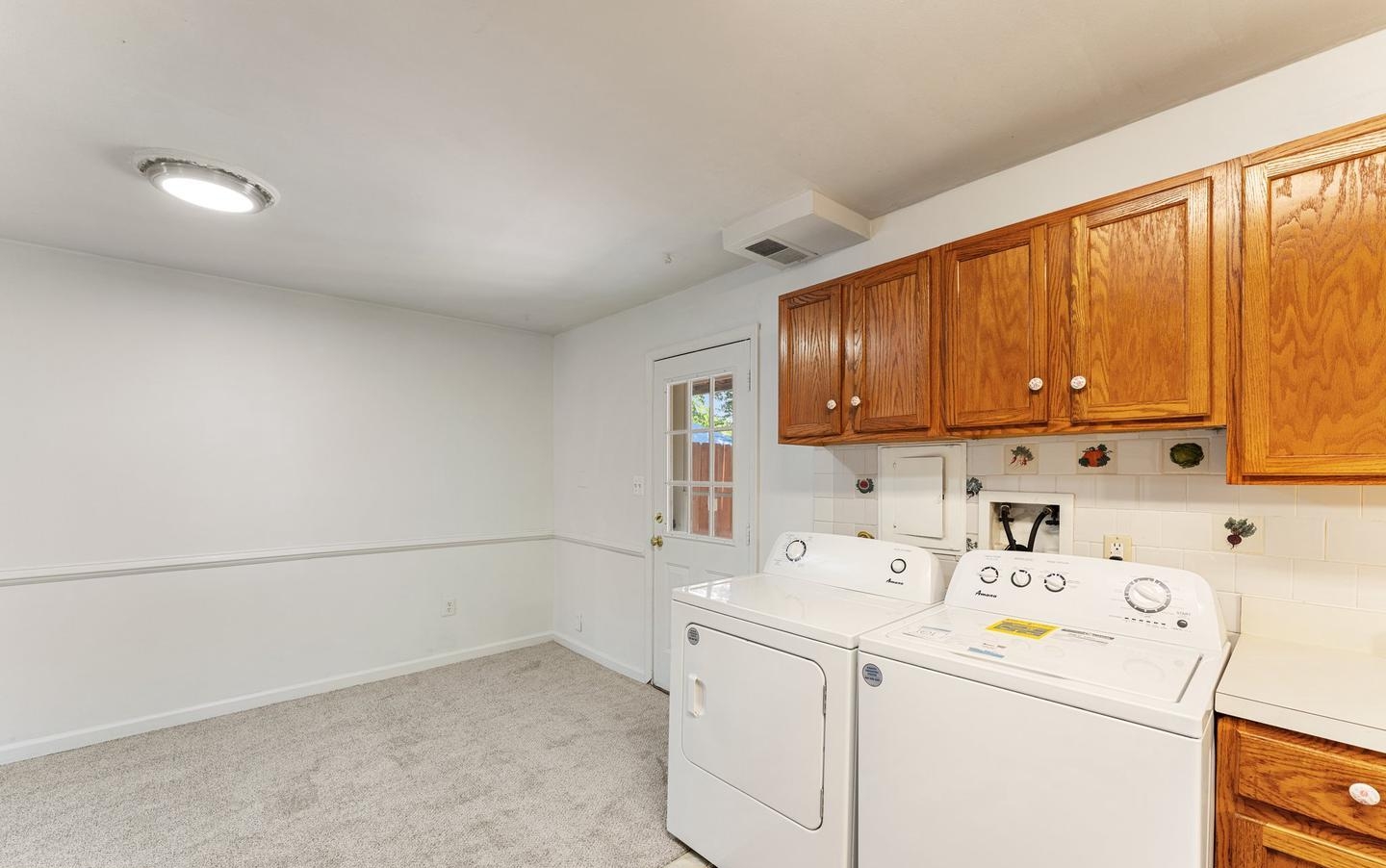 9613 Aspen Pl, Manassas, VA