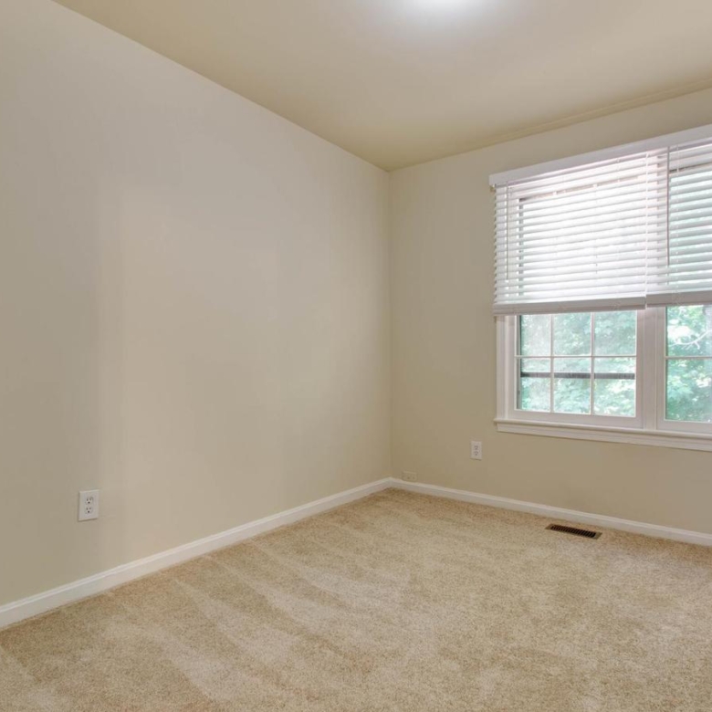 20235 Maple Leaf, Gaithersburg, MD