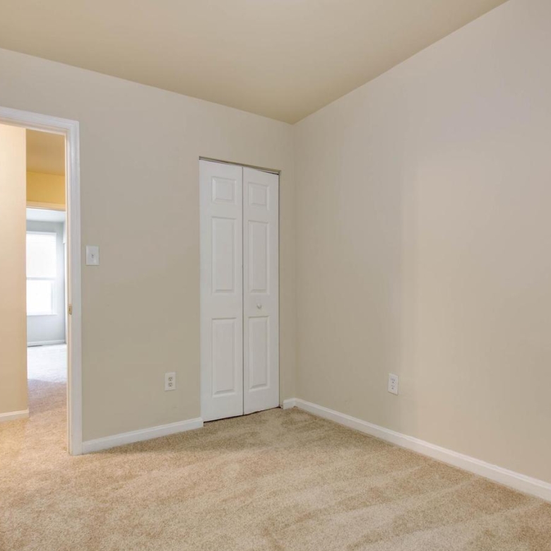 20235 Maple Leaf, Gaithersburg, MD