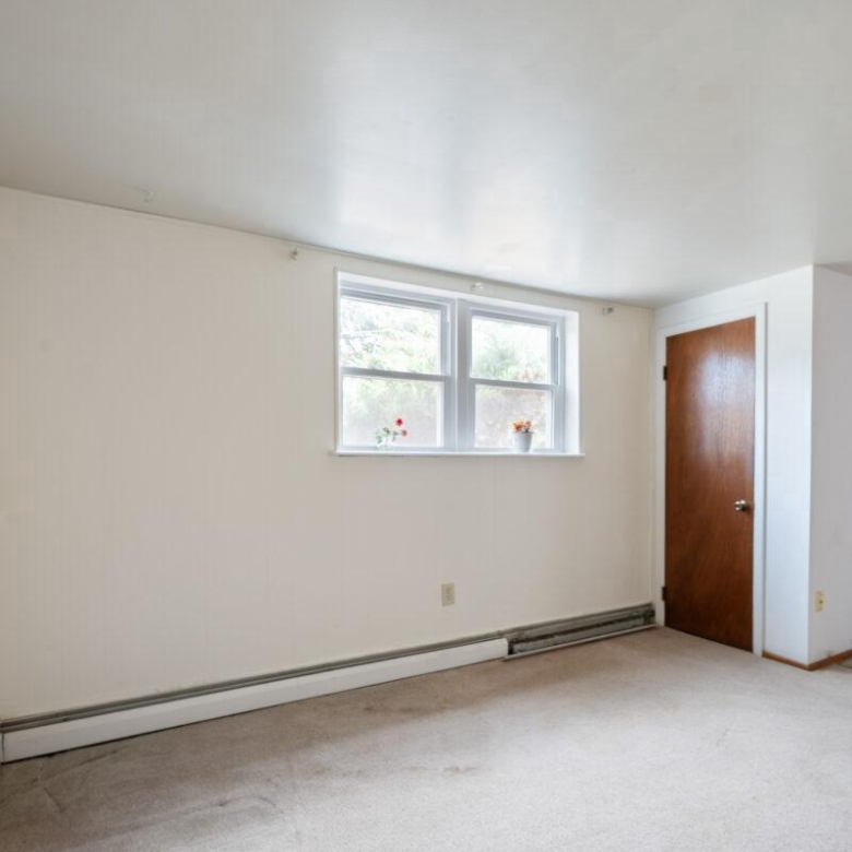 1312 Oregon Ave, Woodbridge, VA