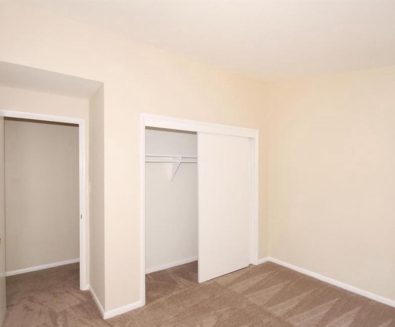 7825 Patriot Dr, Annandale, VA
