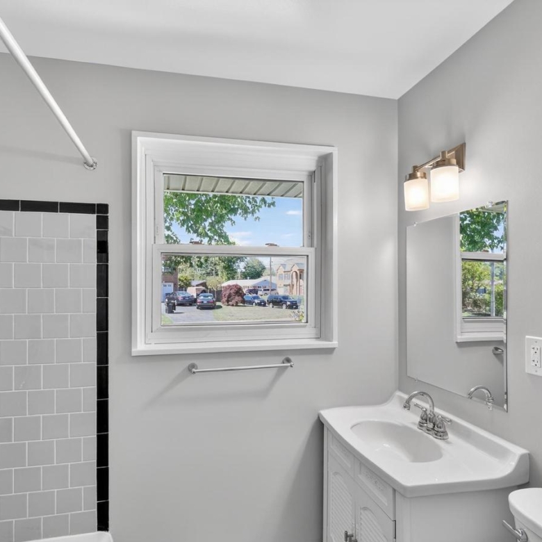 6824 Constance Dr, Springfield, VA