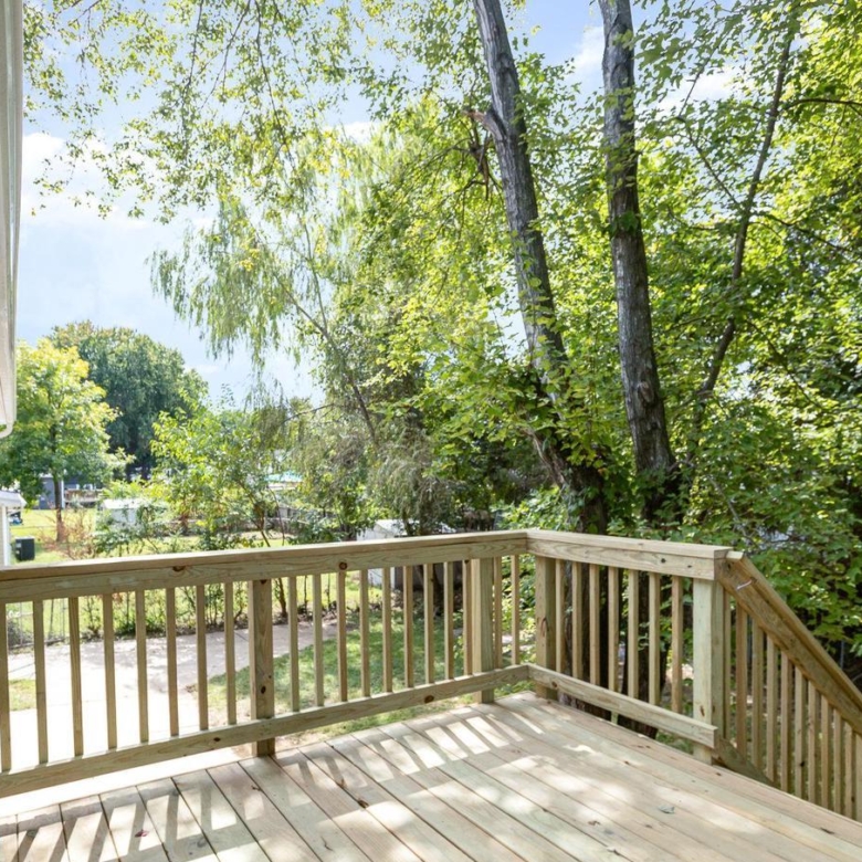 108 Oakridge Dr, Stafford, VA