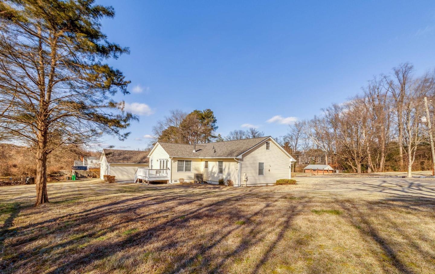 921 Palmer Rd, Fort Washington, MD