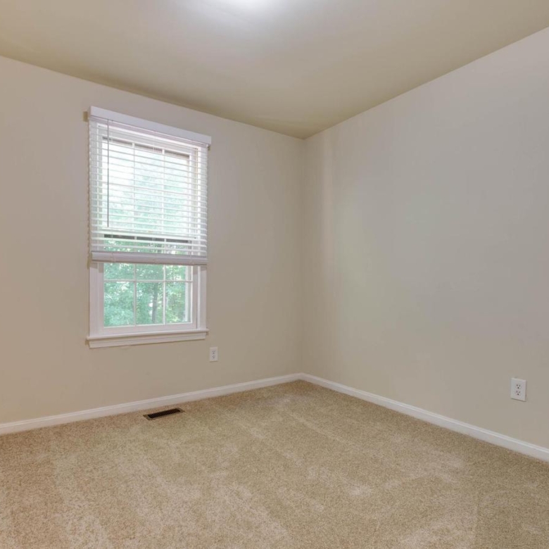 20235 Maple Leaf, Gaithersburg, MD
