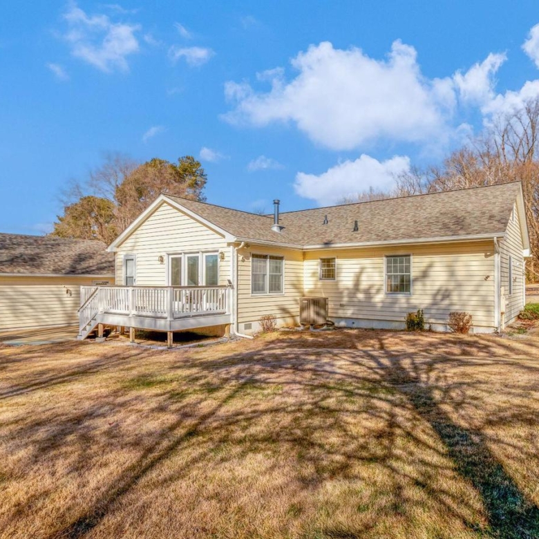 921 Palmer Rd, Fort Washington, MD