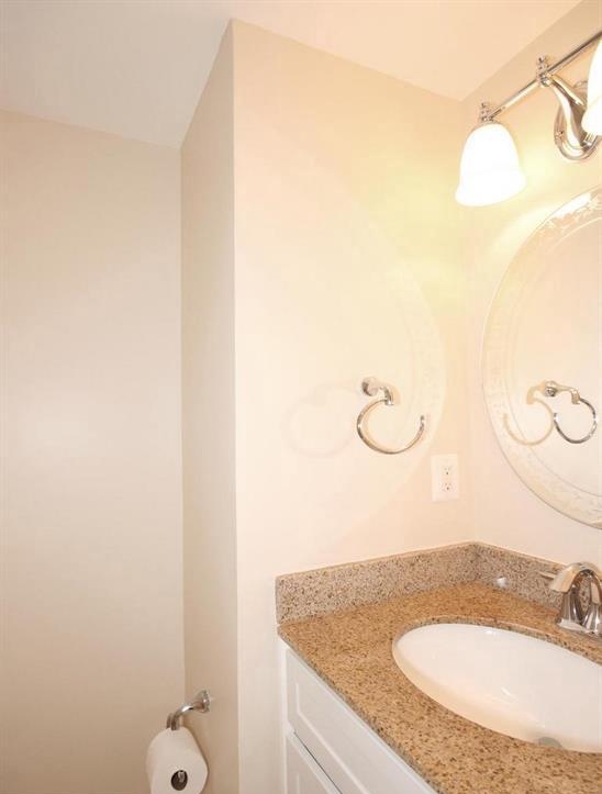7825 Patriot Dr, Annandale, VA