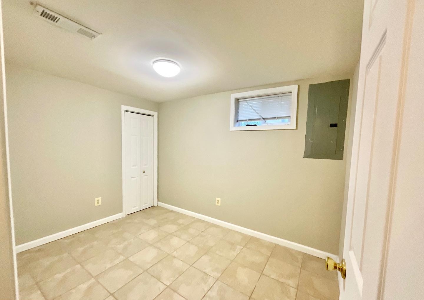13432 Forest Glen Rd, Woodbridge, VA