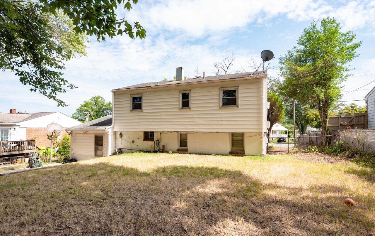 1312 Oregon Ave, Woodbridge, VA