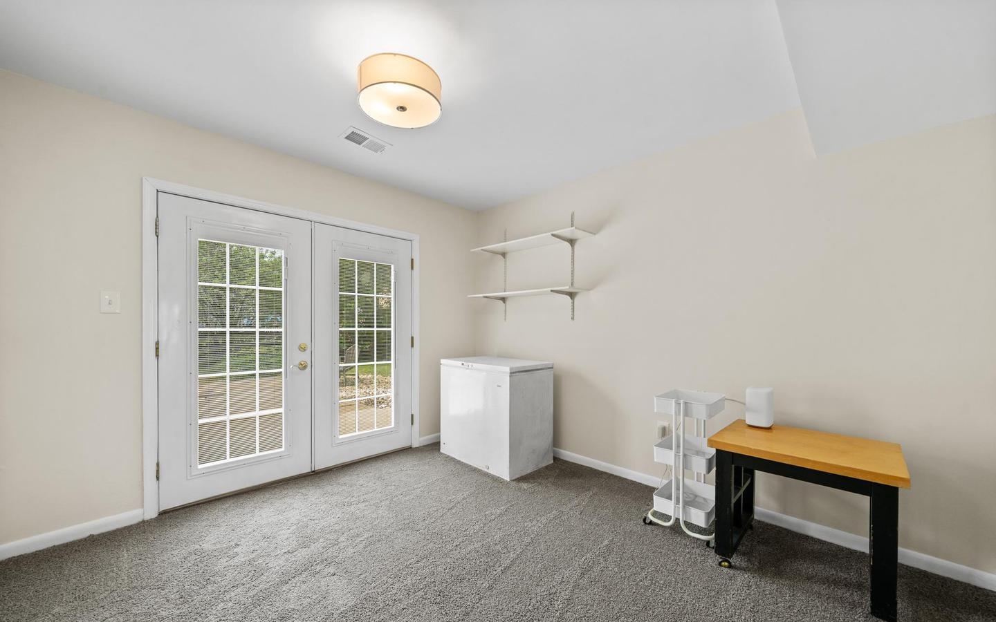 2205 Neville Ct, Waldorf, MD