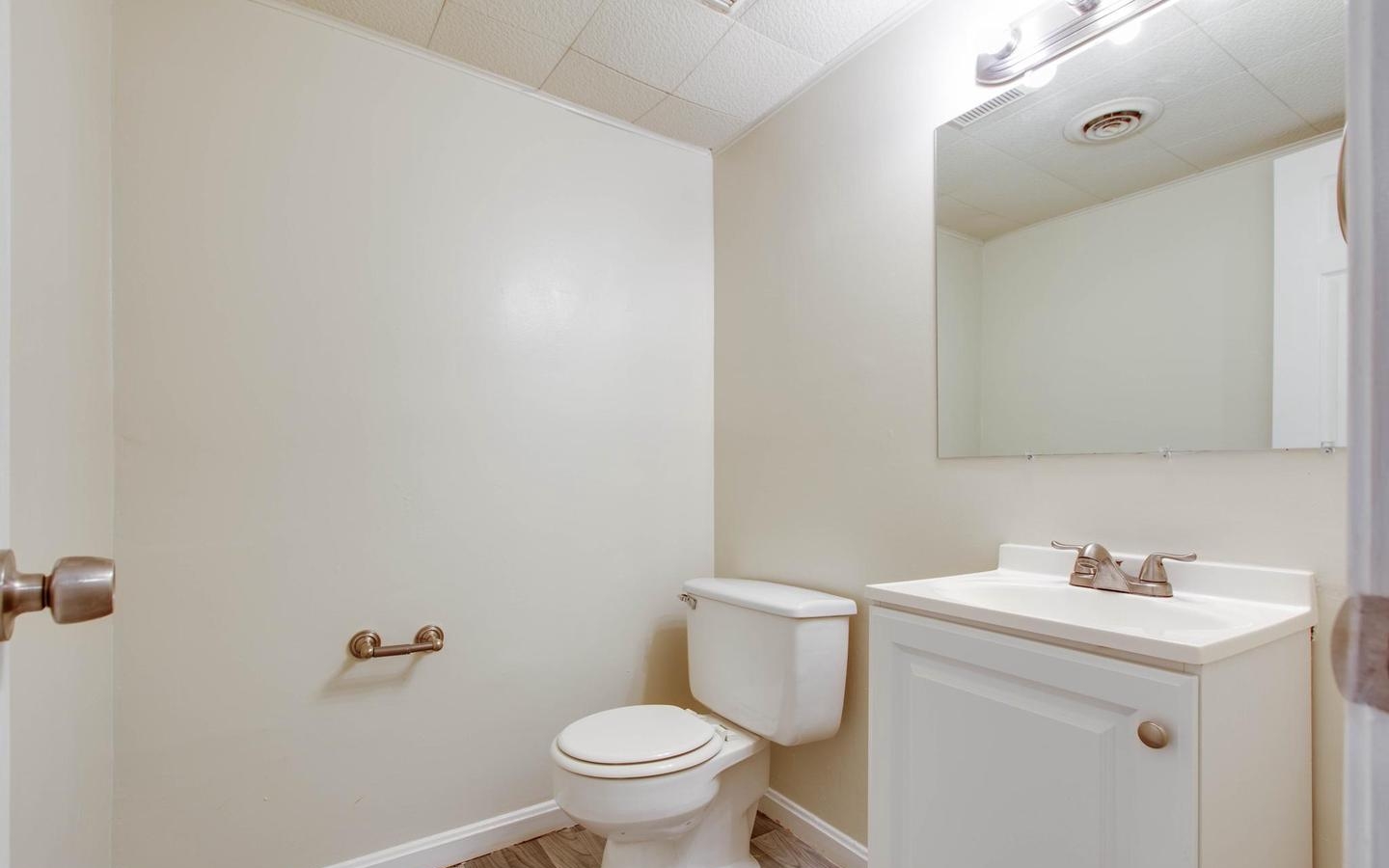 20235 Maple Leaf, Gaithersburg, MD