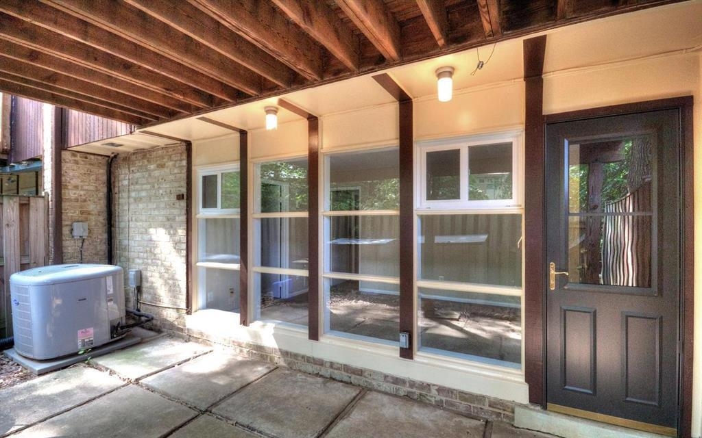 7825 Patriot Dr, Annandale, VA