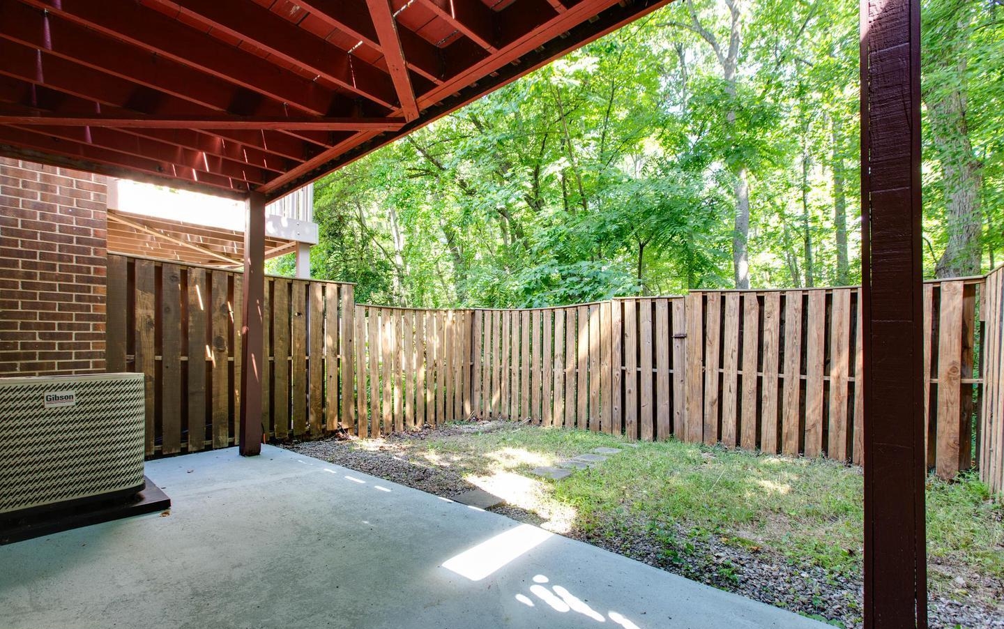 20235 Maple Leaf, Gaithersburg, MD