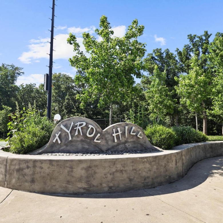 5050 7th Rd S #201, Arlington, VA