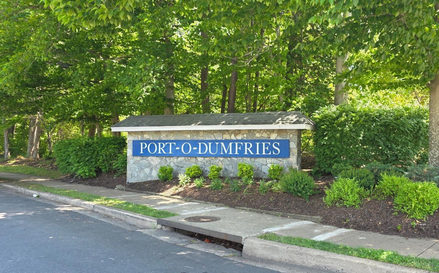 3809 Port Hope Pt, Triangle, VA