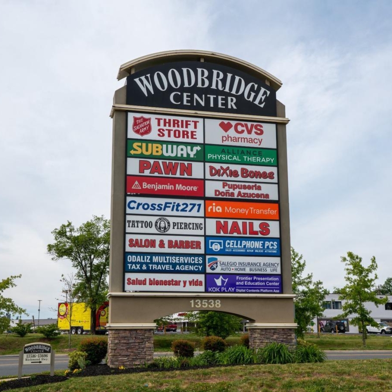 13406 Woodbridge St, Woodbridge, VA