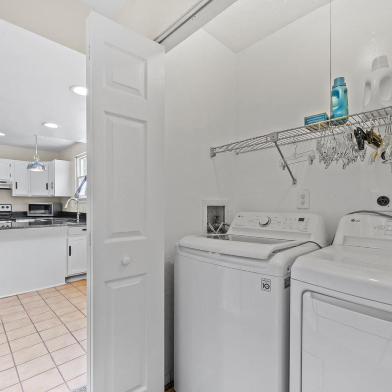 2205 Neville Ct, Waldorf, MD