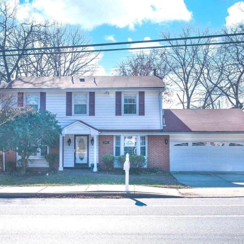 2207 Owens Rd, Oxon Hill, MD