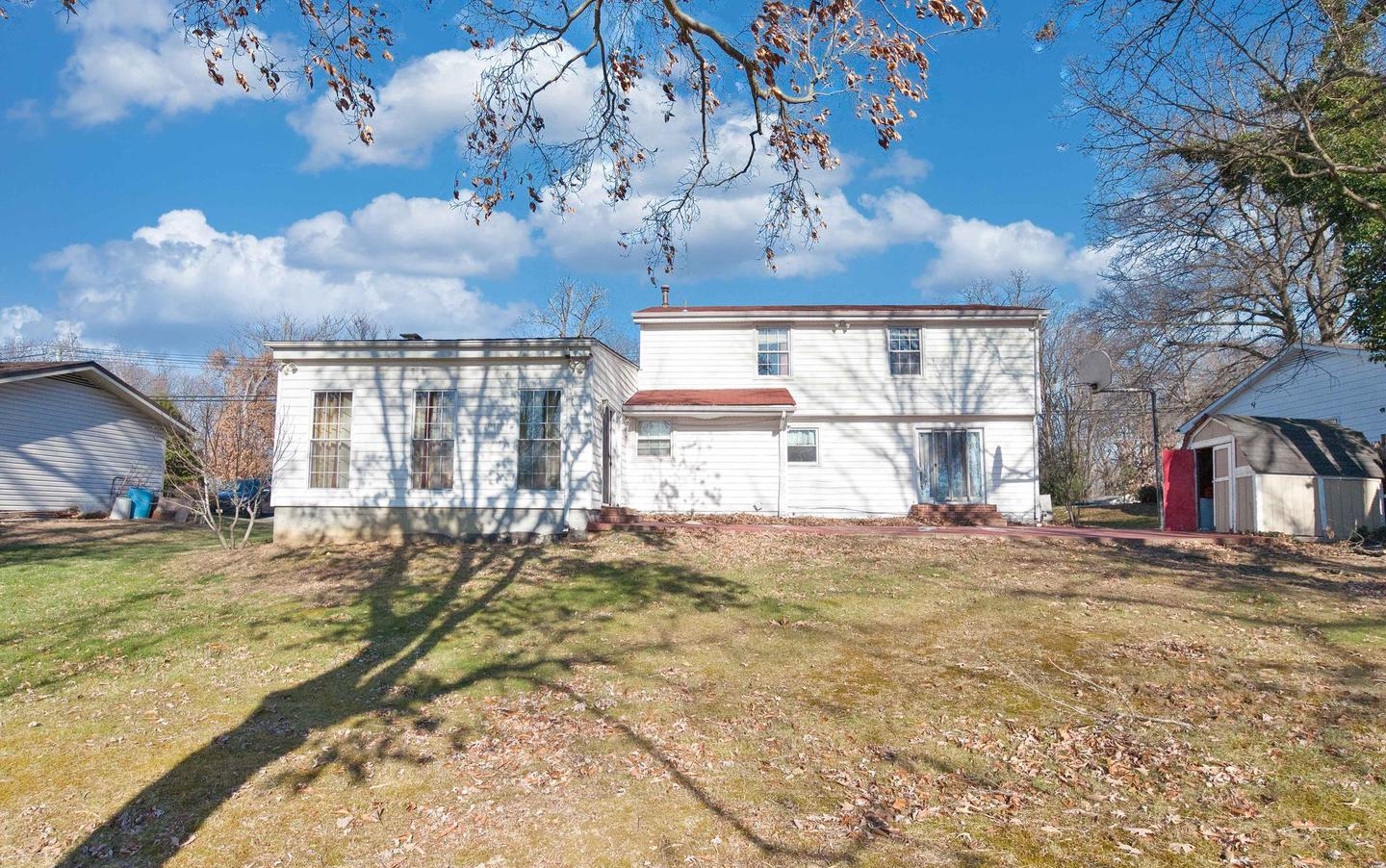 2207 Owens Rd, Oxon Hill, MD