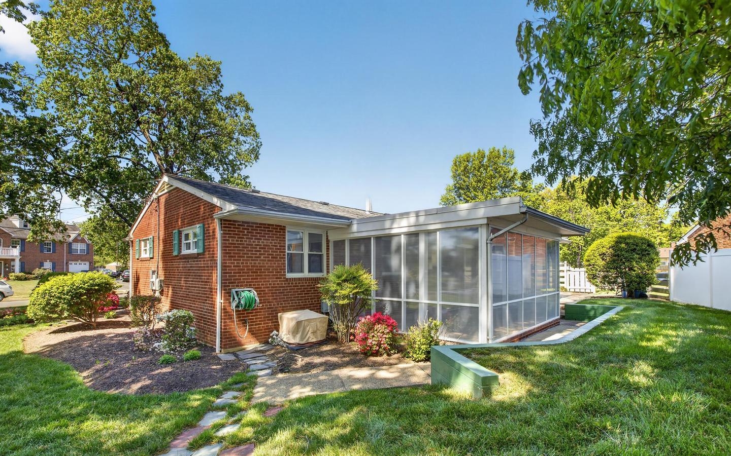 GetMedia.ashx-89 6824 Constance Dr, Springfield, VA