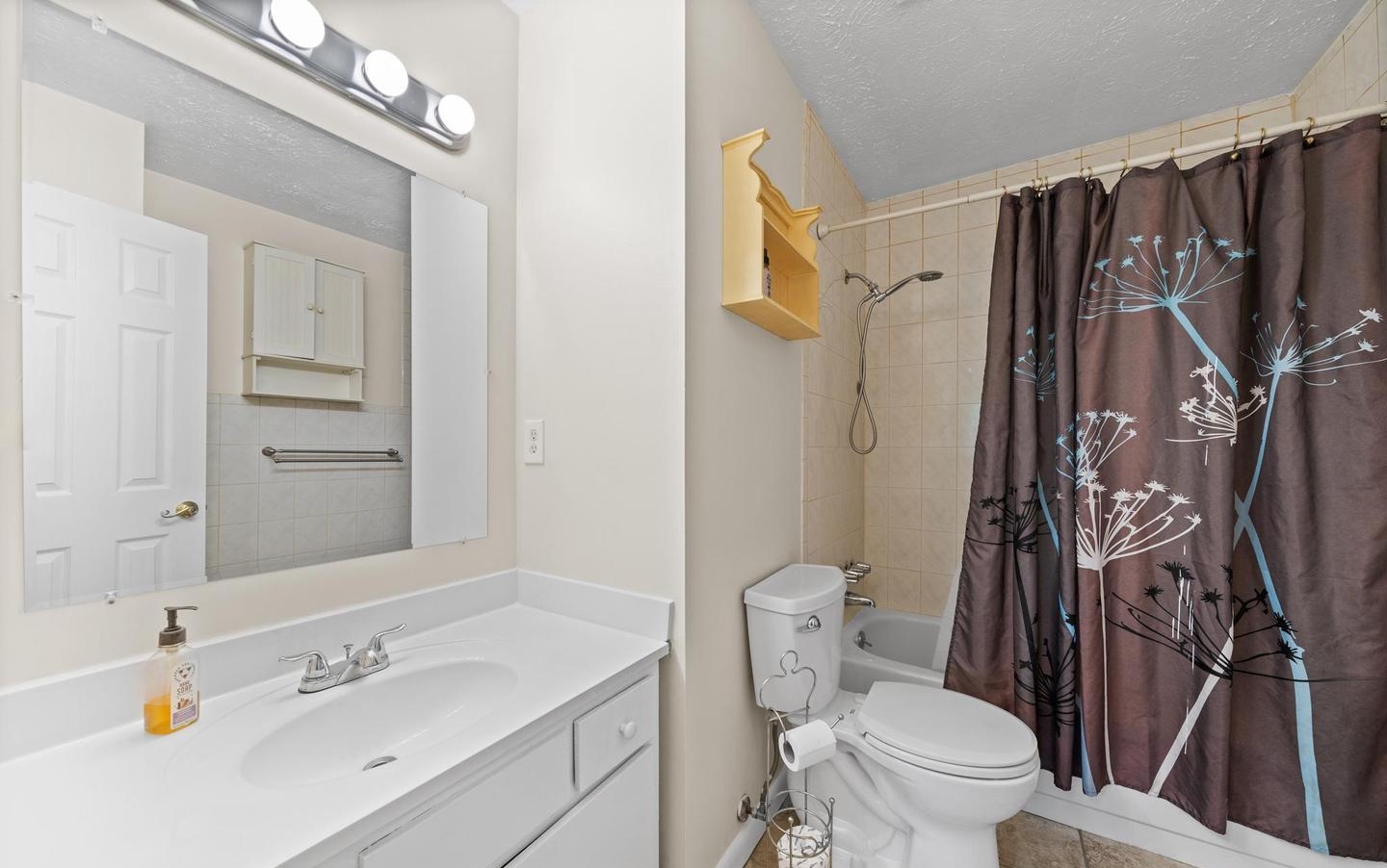 2205 Neville Ct, Waldorf, MD